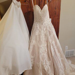 Wedding dress/petticoat